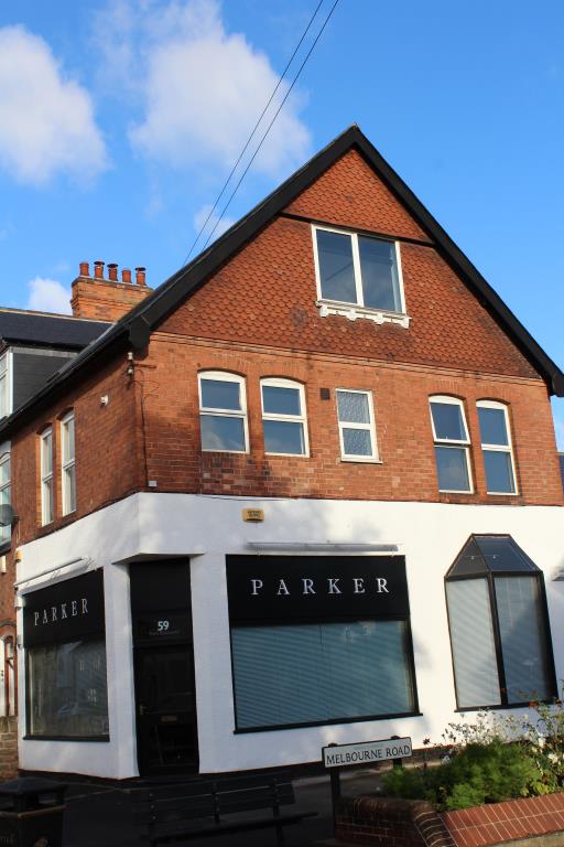 FHPLiving's tweet photo. *NEW!* #FHPLiving present this delightful one-bedroom duplex apartment in Lady Bay available in September! Only £495pcm with parking! https://t.co/ND5DNOuJ8Y