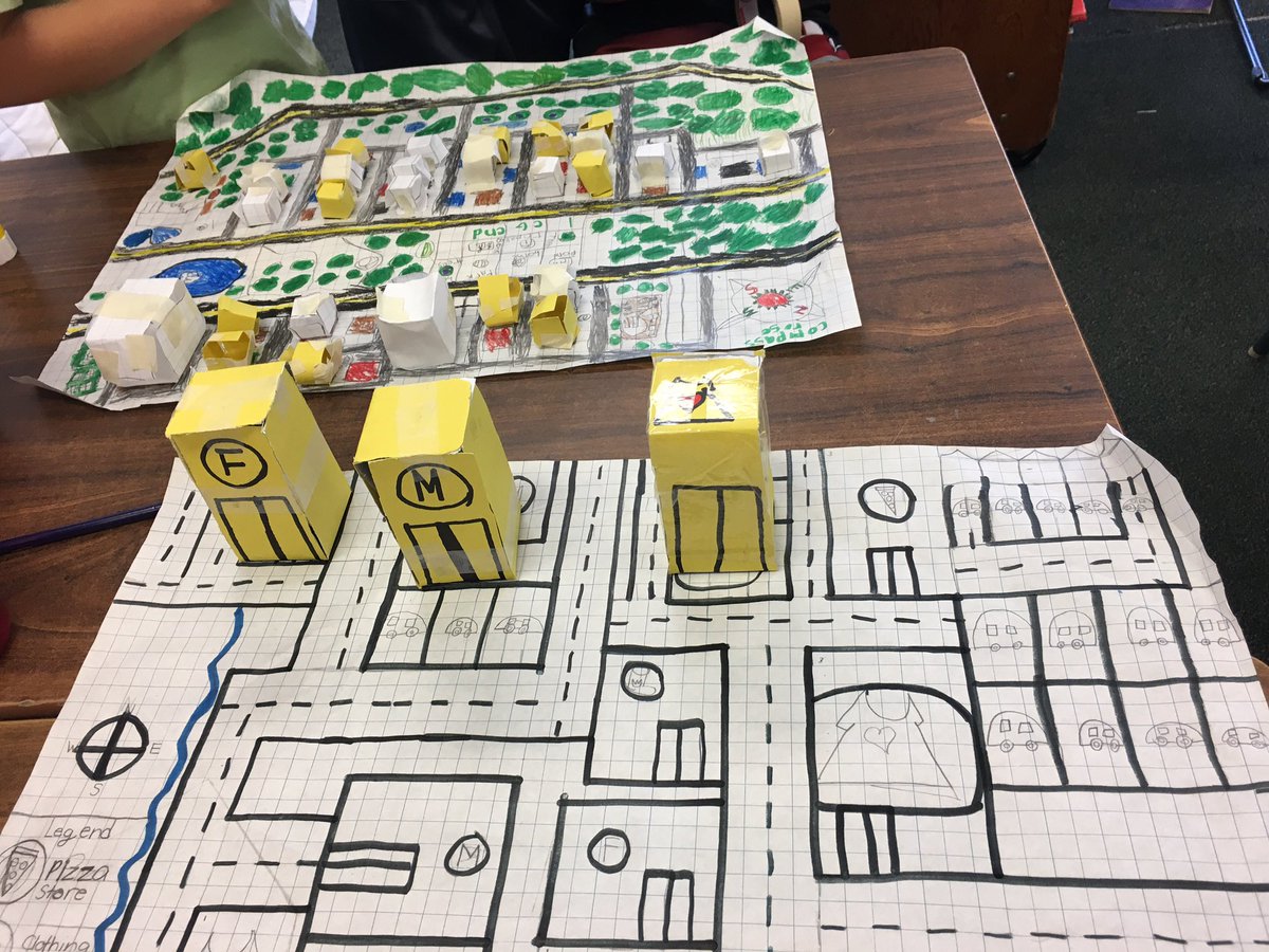 mrsdourmissis's tweet image. Sharing our maps with Gr.1 friends. #3Dfigures #areaperimeter #mapping #globalcommunities #integration