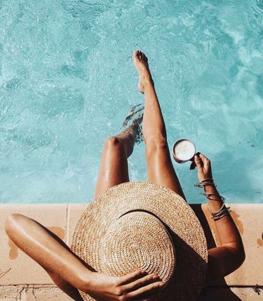 o2friday's tweet photo. Get yourself the best sun hats this summer 🌞

https://t.co/jgKPw2Ji9b

#summer #sunhats #strawhat #beachwear #o2friday #onlinestore https://t.co/jsWQSzENED