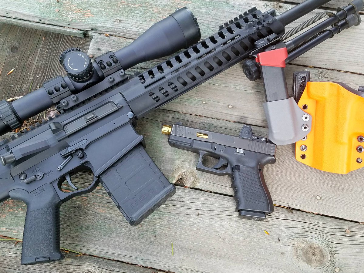 WerkzHolsters's tweet photo. Country living, #armed with a long gun and pistol in my new orange and gray #holster. #gaprecision #Glock #gap10 #19 #9mm #308 #steiner https://t.co/np7wrCtItd