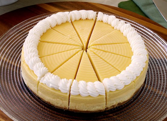 suzyscheesecake's tweet photo. In honor of #FirstDayofSummer our #FeaturedDessert this week is our Key Lime Cheesecake, the perfect Summery treat. https://t.co/7LwrEhyqlp https://t.co/xpRISORCIb