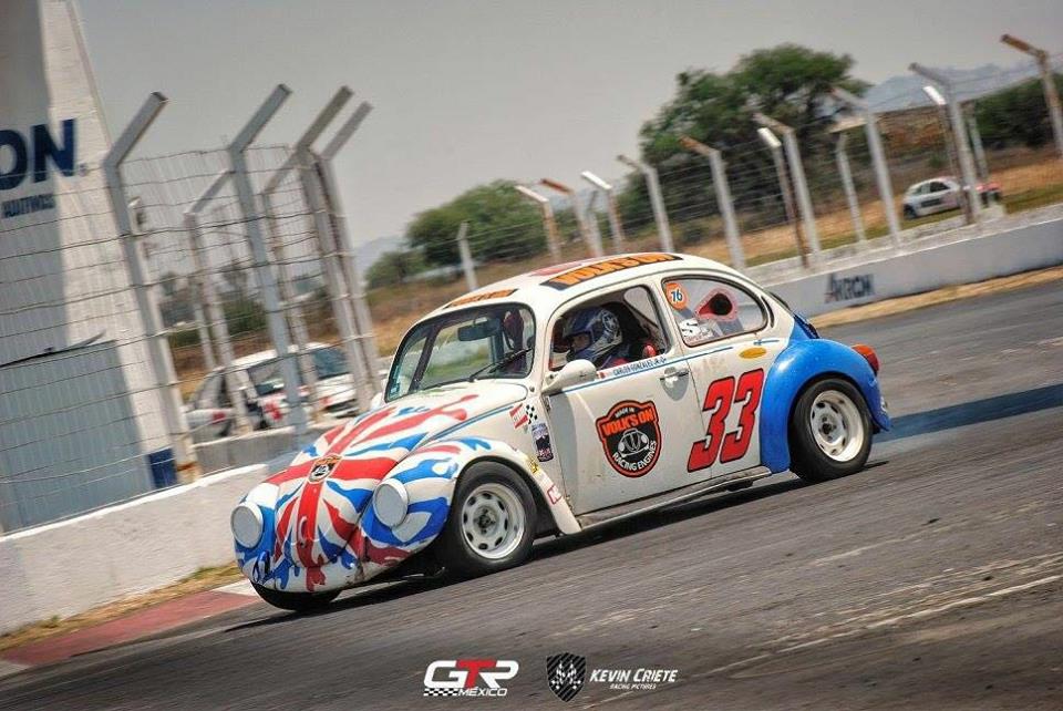 comisionpista's tweet photo. Atención pilotos foráneos: GTR México los invita a participar (sin costo de inscripción) al Autódromo Guadalajara. #CNPTeInforma https://t.co/QHUVlwbIjj
