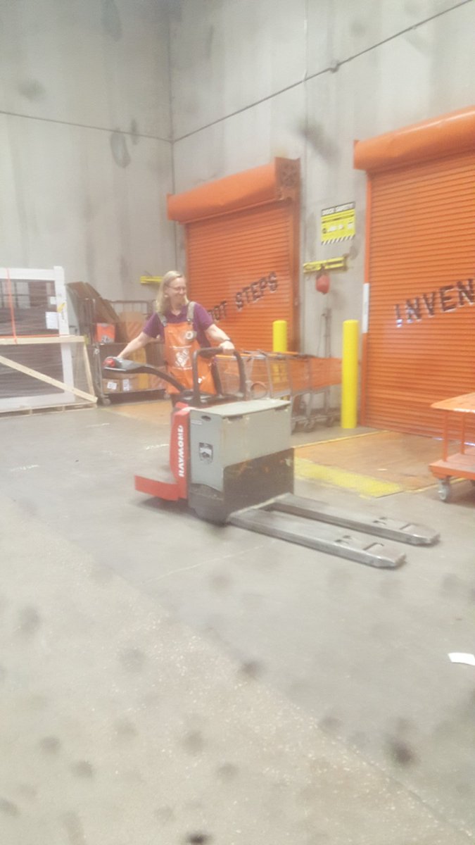 Suzi is now a trainer. Anyone need a forklift license. Great job. @HomeDepot6505 <a href="/SHowardO/">Shaun Howard</a> <a href="/AkinsMel/">Mel Akins</a> <a href="/trh_204/">Tim Hoover</a>