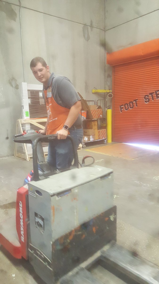 Cody is now a trainer. Great job. License anyone.@HomeDepot6505 <a href="/SHowardO/">Shaun Howard</a> <a href="/AkinsMel/">Mel Akins</a> <a href="/trh_204/">Tim Hoover</a>