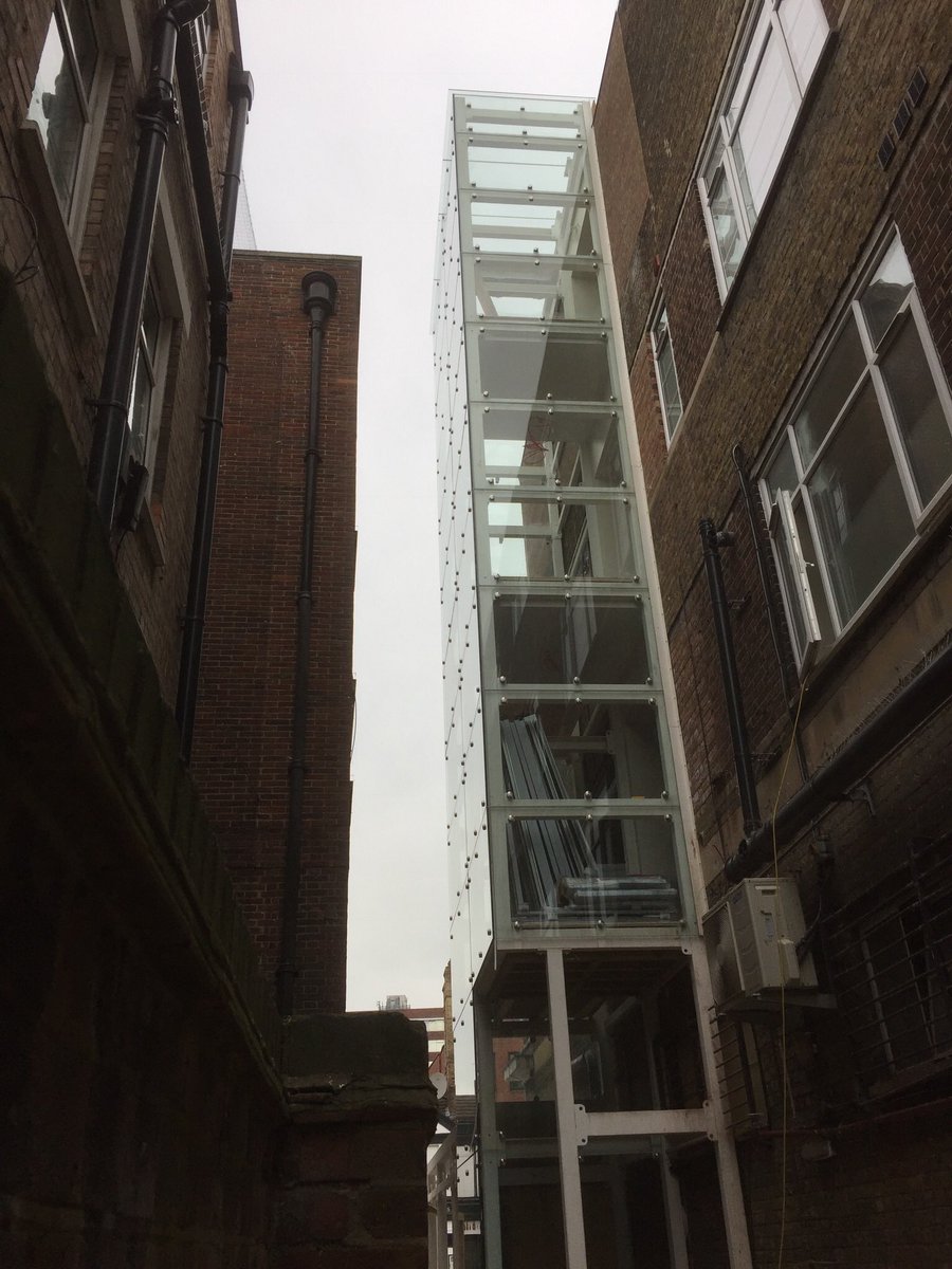 remdale's tweet photo. Finally the glass is clean and the scaffold comes down on this fully glazed R1000 structure for Travelodge. https://t.co/pbiTxIwJN7