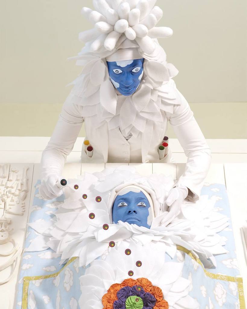 antfuture's tweet photo. #SayaWoolfalk: The Empathics (2012)

#performance #fantasy #ritual @sayawoolfalk https://t.co/DqteYSNJHc