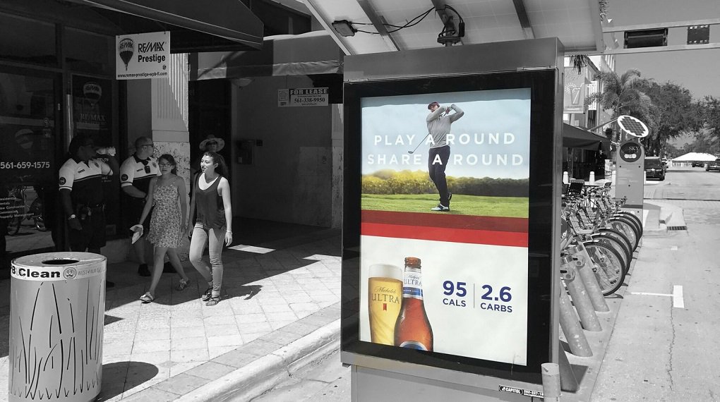 capitoloutdoor's tweet photo. Play a round & share a round of @MichelobULTRA! #ooh #adpanels all around #westpalmbeach! #GoWherethePeopleAre: https://t.co/OVjRWn88FR https://t.co/0fvPdzzAGJ