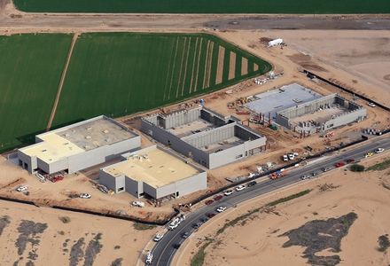 The Chandler Airport, recently completed, nabs a buyer and a major tenant. bisnow.com/phoenix/news/i…