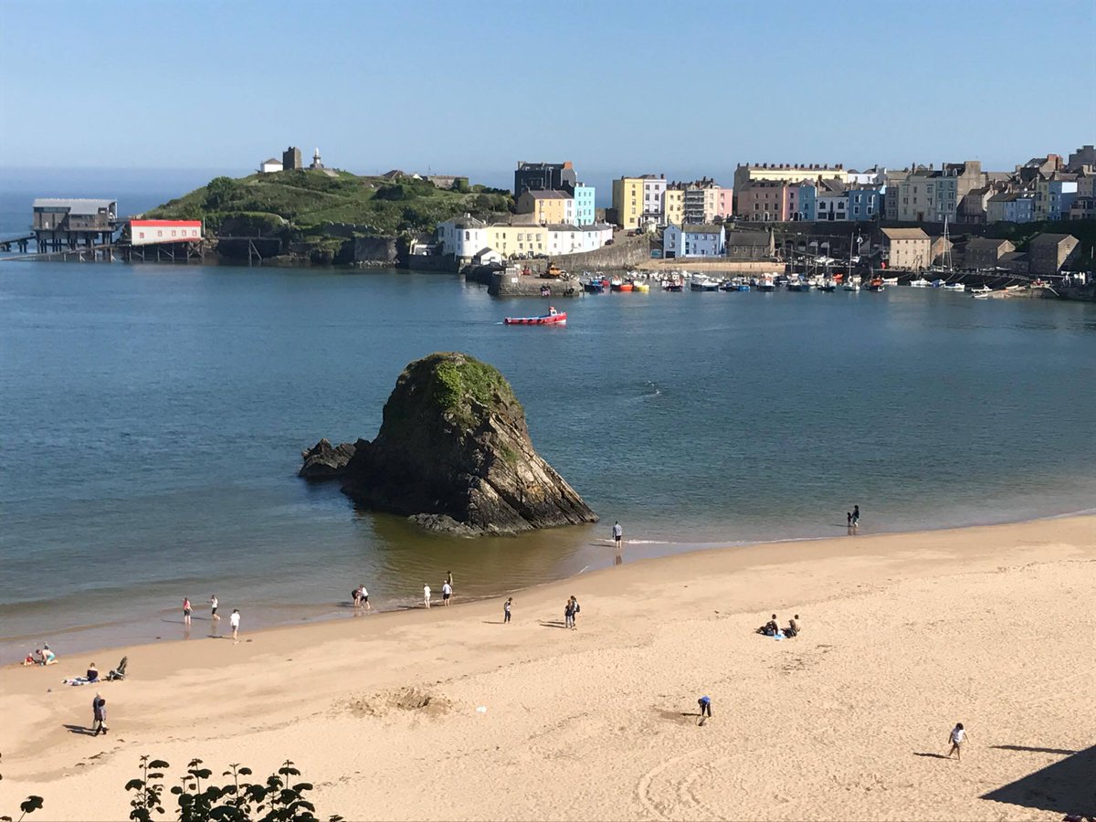 FourcroftHotel's tweet photo. What a beautiful day it has been... What did you get up today?  How did you #FindYourEpic ? https://t.co/0gSeA4zuy9