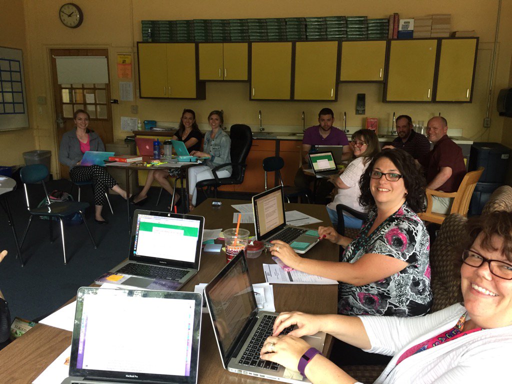 HCrowsonBIL's tweet photo. Today was awesome working with Derry School District teachers. Such a fantastic group! https://t.co/ewna5AdkDt