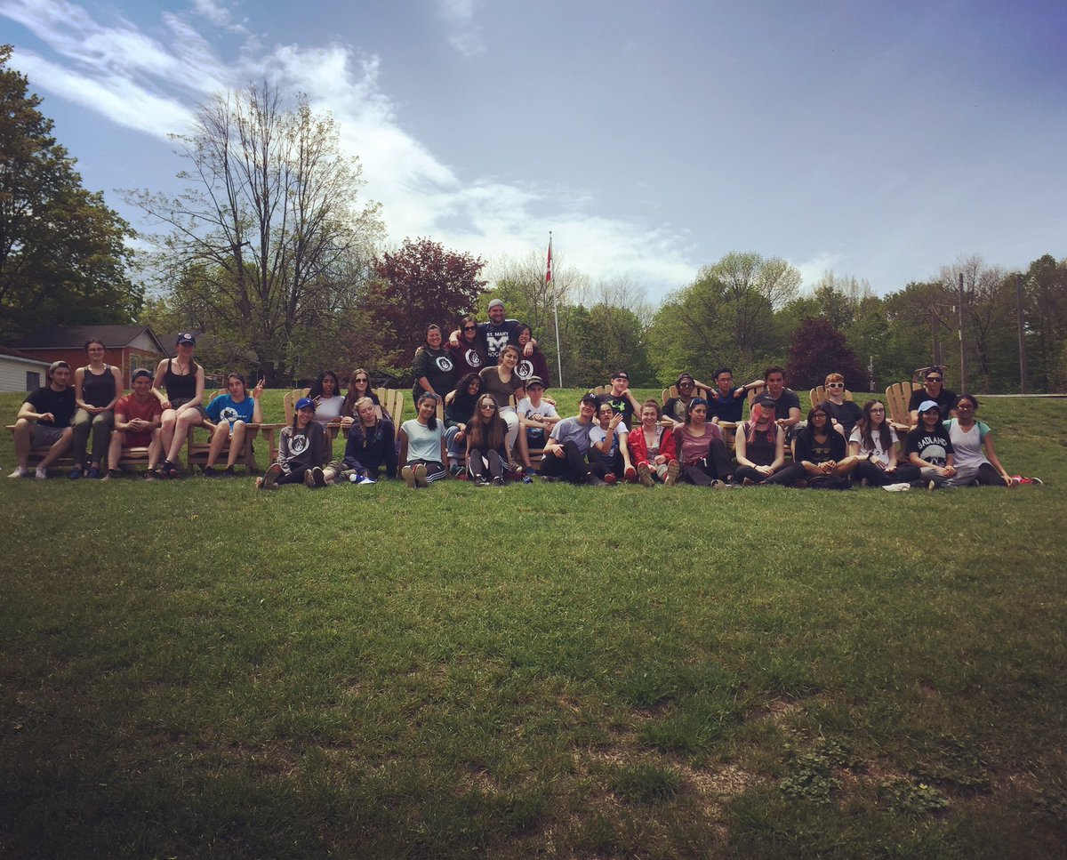 JoelPisani's tweet photo. @StMaryCSS Outdoor Ed Leadership Team at their annual retreat at the #ylccleadership camp on #lakesimcoe...#DCDSBExcellence @DurhamCatholic https://t.co/OnImWRoFuV
