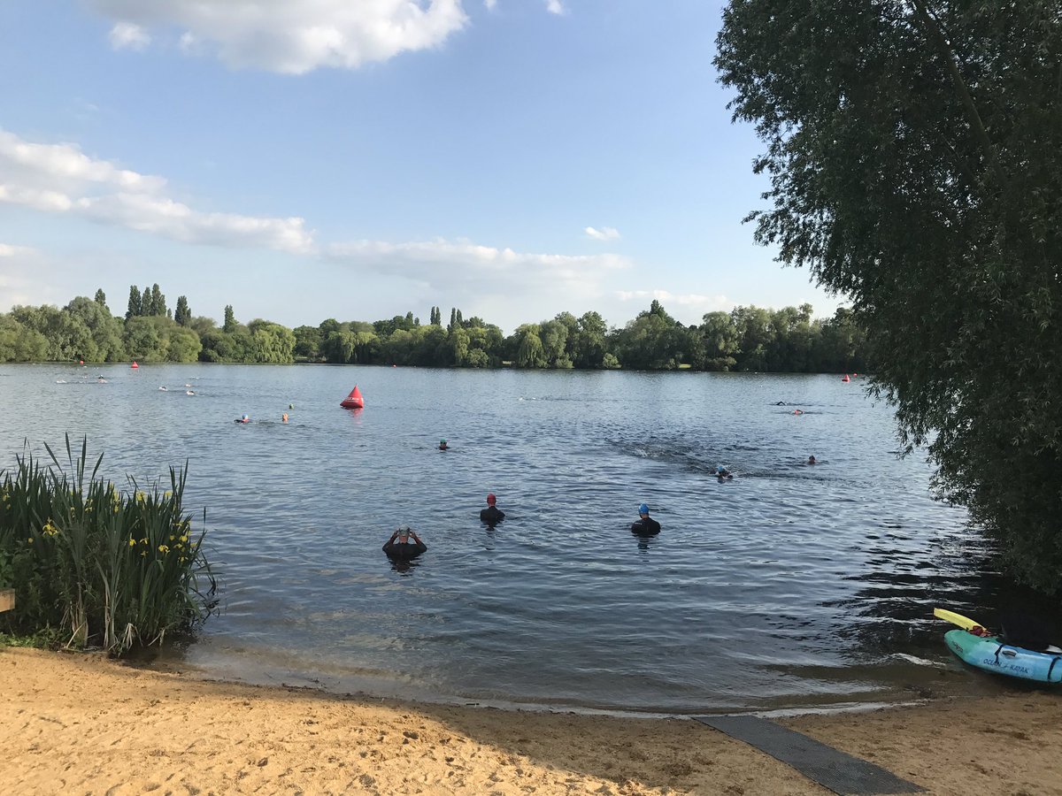 welshsquizz's tweet photo. Rude not to take a dip on a day like this down @sheppertonswim been a while since I was in the wetsuit! #bitsnug @BlairDCoaching https://t.co/qvi95ObPn1