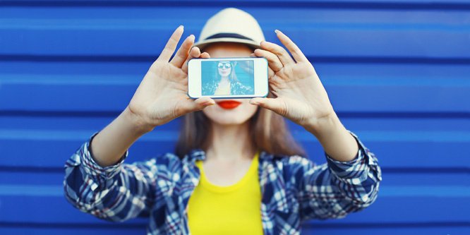 TecsysRetail's tweet image. Can #retailers keep up with #GenZ’s digital savviness? – #RetailWire hubs.ly/H07yHVx0 by @retailwire