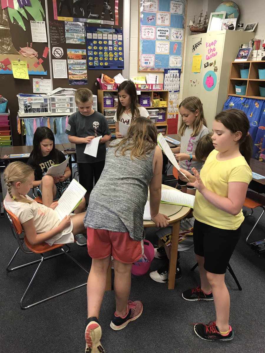Keyser_BRES's tweet photo. Fractured Fairy Tales! #readerstheaters #groupwork #fluency #thirdgrade https://t.co/dYJmOFFbMk