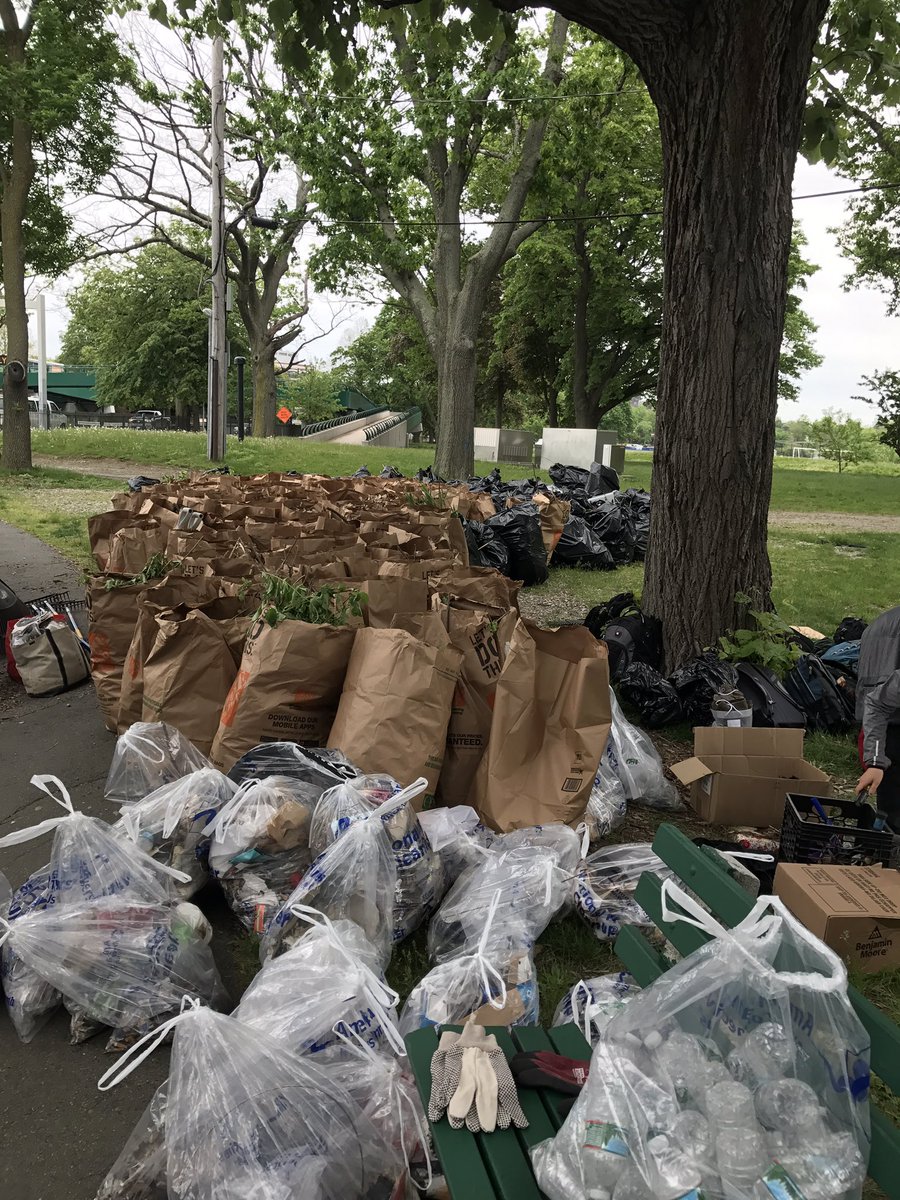 ConniePatti17's tweet photo. Fruits of our labor.  Thanks to my  team for another successful Community Partnership Day - you guys were awesome!   

#NovartisCPD2017 https://t.co/VMiuFcjOJ7