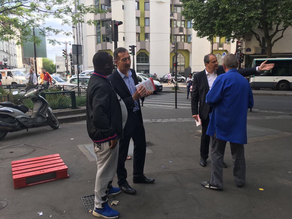 AvecCamba's tweet photo. Cet après-midi pour @jccambadelis et @FrancoisDagnaud c'était tournée des commerçants et diff quartier Curial ! #Circo7516 #AvecCamba https://t.co/BNKR5uvdQ6