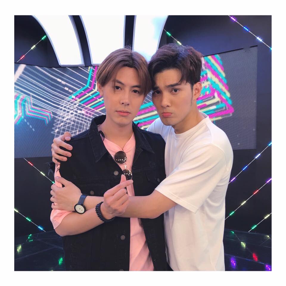 ESpeXially's tweet photo. [170525] SpeXial Wayne 偉晉 Facebook/Weibo/Instagram [Pic/圖片]
#SpeXial #Wayne #偉晉 #ESpeXially https://t.co/ohkQU6Xmaa