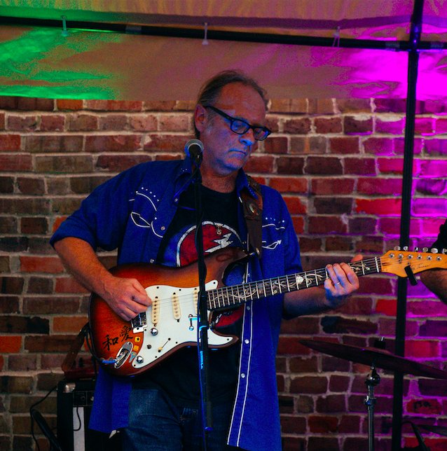 Thank you to everyone who made Legends in Argenta successful! Legends of Arkansas 2017 will be September 16th at the North Shore River Walk.