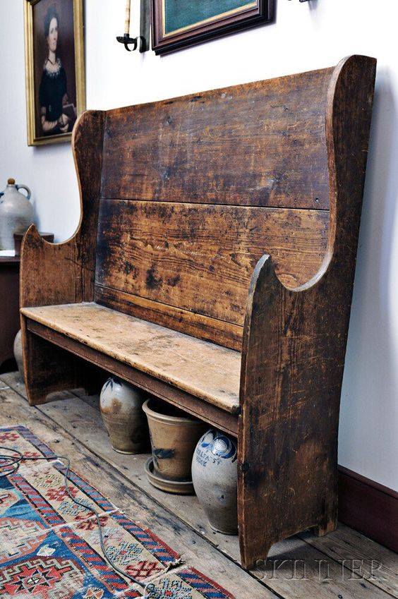 DASHonover's tweet photo. #Antique finds are the best finds in our book! This 18th Century bench adds gorgeous character to any entryway. #DASHstyle #Market #Houston https://t.co/PKJodIO0Oq