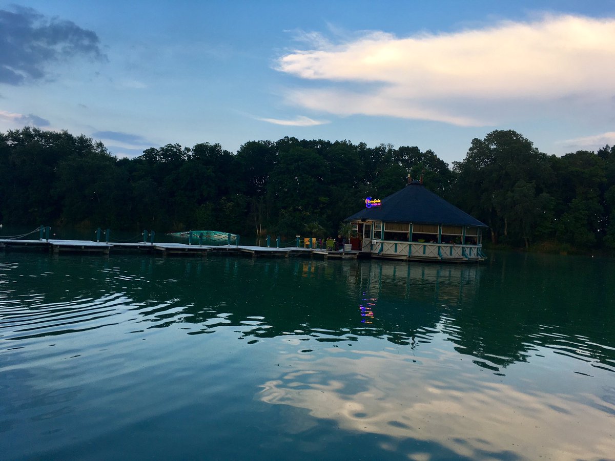 Nicoleboci's tweet photo. Kora nyári séta 😎☀️ #lakelove https://t.co/N2MsYB9h27