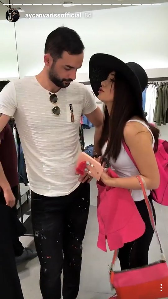 AvfcMerve's tweet photo. Kurban Olurum size
KısmetseOlur SonBulsun https://t.co/mUx1aen6iJ