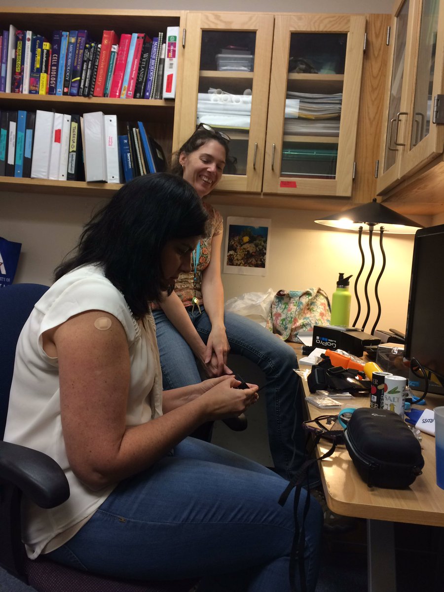 coraldoctors's tweet photo. Field prepping with @CynLRoss and @LauraDMydlarz !  Vlogs coming soon!  #coraldoctors #fieldseason https://t.co/0K3LjgypWF