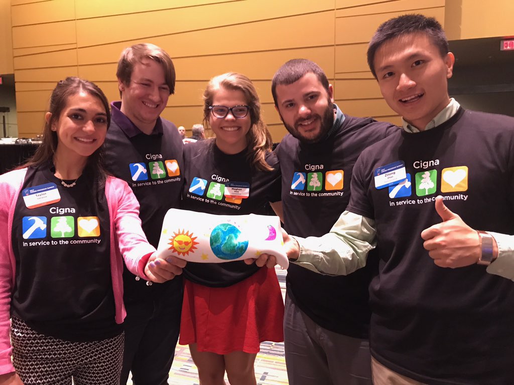 BoriBlissTallow's tweet photo. @OdysseyTeams Prosthetic Hand build with Leadership Development Team members #TeamCigna #CignaConnects - Giving back! https://t.co/lgIyiJBysf