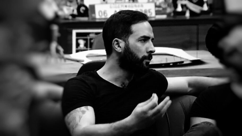 badqirll's tweet photo. İlla sertmi yapiyim ulann KısmetseOlur SonBulsun https://t.co/koPyzNI7vI