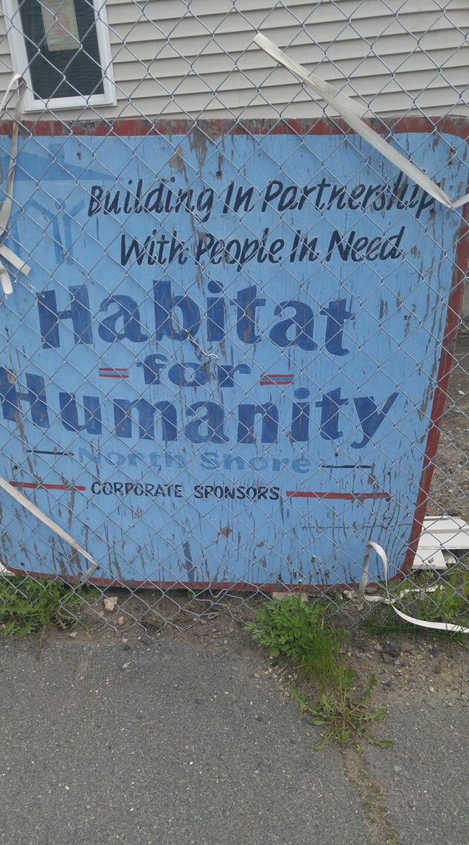 VALMOSCH's tweet photo. At Virtual, Inc. we work hard, play hard, oh and we help build houses... #habitatforhumanity #virtualinc @Virtual__Inc  #bestplacetowork https://t.co/gvQ41tI0re