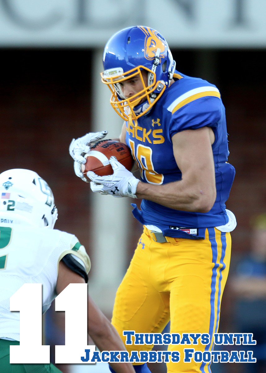 GoJacksSDSU's tweet photo. #CountdownToKickoff

@GoJacksFB https://t.co/MQQ2PxTUPd