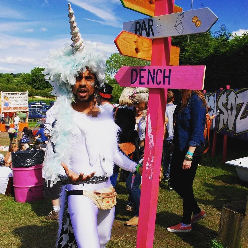 glamclan's tweet photo. 🦄 Which way will you go this #bankholiday #weekend? 🤔
•
We're following @anandino the marvellous unicorn straight … https://t.co/H3fiSWc7F9 https://t.co/7VwzbbQHnF