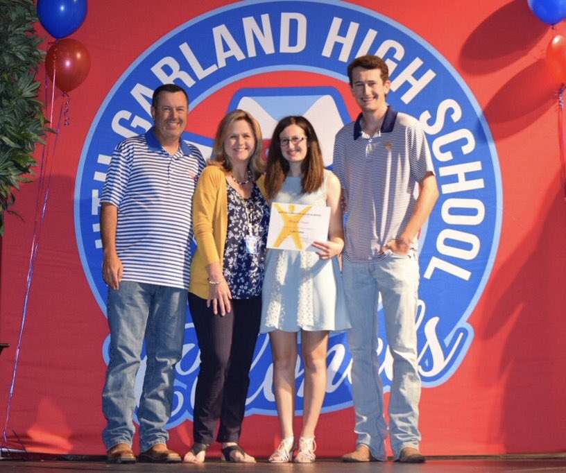 SGYrbk's tweet photo. @SGHS_AVID AVID AWARDS!🎉 @classof17sghs @SGHS_Colonels ❤️ https://t.co/bXFsGK7ojm