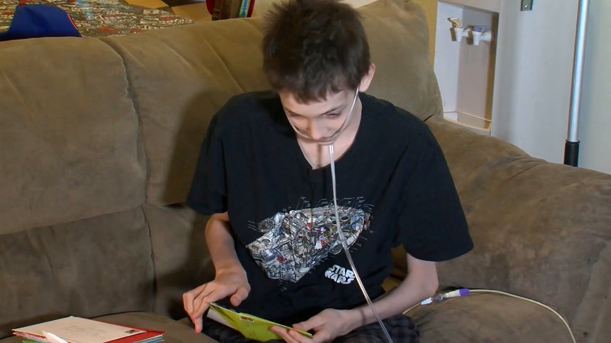 Terminally ill boy's wish: 100,000 birthday cards dlvr.it/PDZkbQ