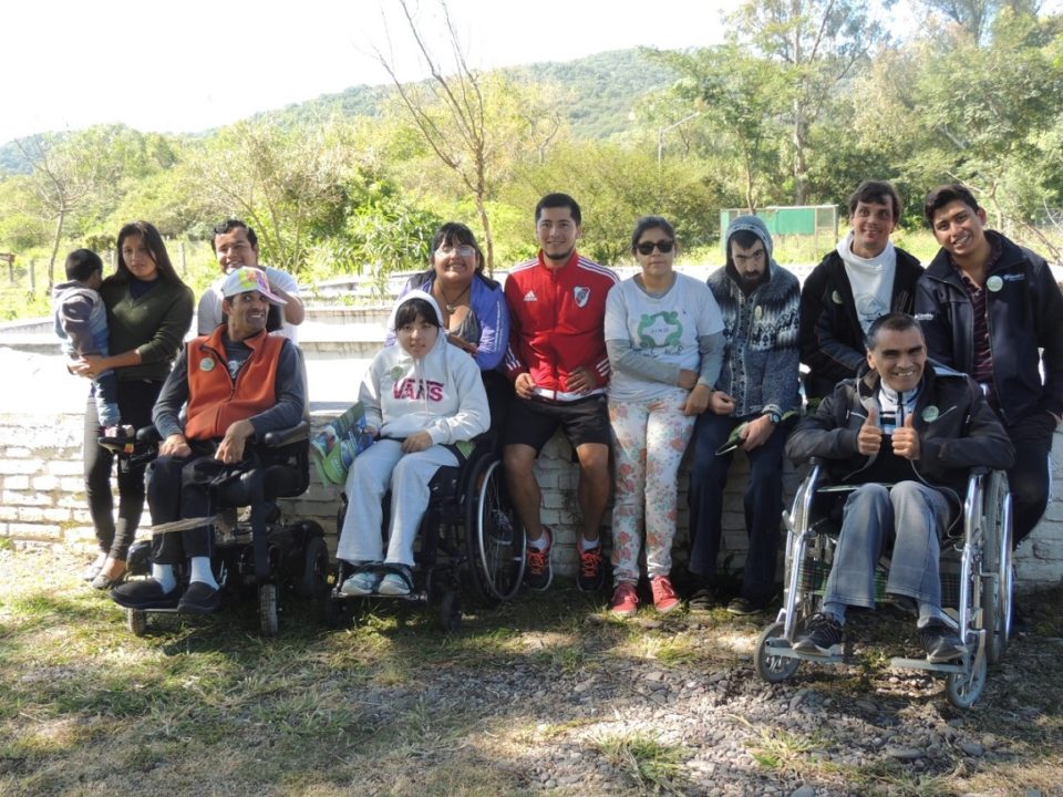 GobiernoJujuy's tweet photo. #APPACE. #InclusiónSocial a través de la política #ambiental. https://t.co/oKrQOuJHcC #JujuyEnMarcha #CAFAJu https://t.co/bQUXa78Q2X