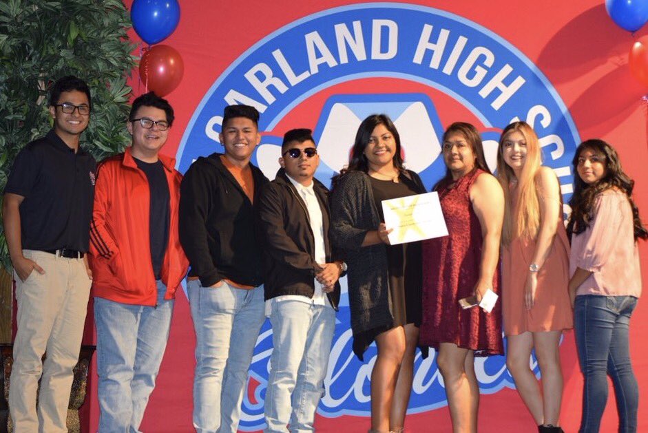 SGYrbk's tweet photo. @ivonneeperez_ #AvidAwards ❤️ https://t.co/UEyWiXfapx