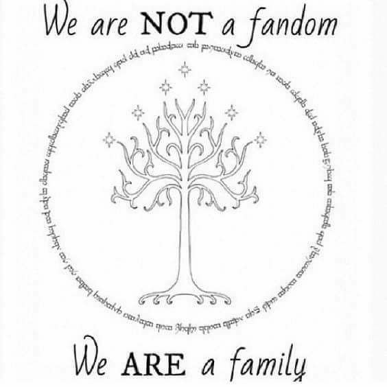 MyPreciousDotUS's tweet photo. We are NOT a fandom.
We are a family!

#LOTR #Hobbit #Tolkien
#MiddleEarthMatters?

#mpfwshop https://t.co/CgDtITDcFo https://t.co/iHLi3y66xx