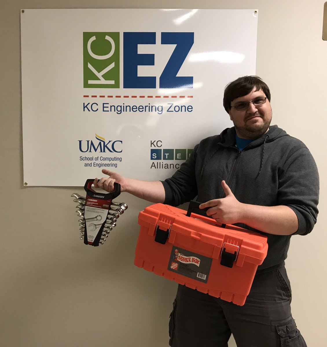 STEMKC's tweet photo. Way to go, Collin, @FIRSTVISTA for securing donation from Linwood midtown @HomeDepot @FIRSTKCRobotics #kcez https://t.co/drCcOCoKzq