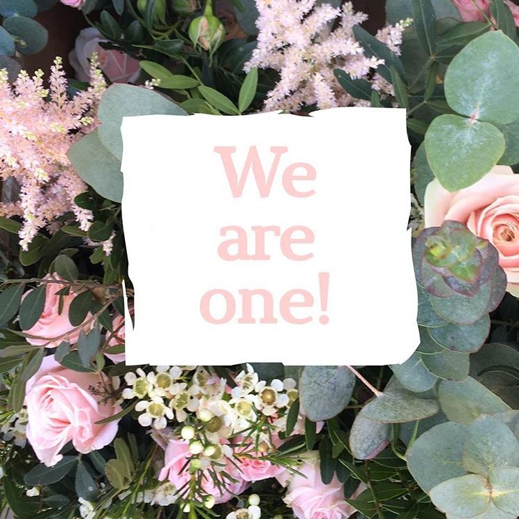 Today, is 1 year since I first pitched up <a href="/altrinchammkt/">Altrincham Market</a>. We are giving away a £25 bouquet.  Retweet to enter!