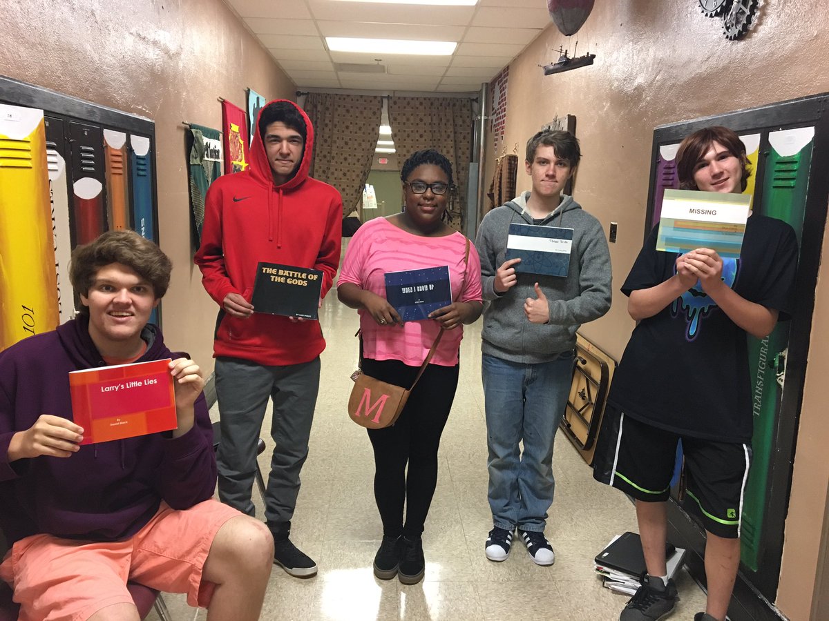 imagineng31's tweet photo. Ss with their newly published children's books! #boone2020 #bcsimagineering @BCSImagineering @JeromeGels @donmblack https://t.co/bdEOfrw2hT
