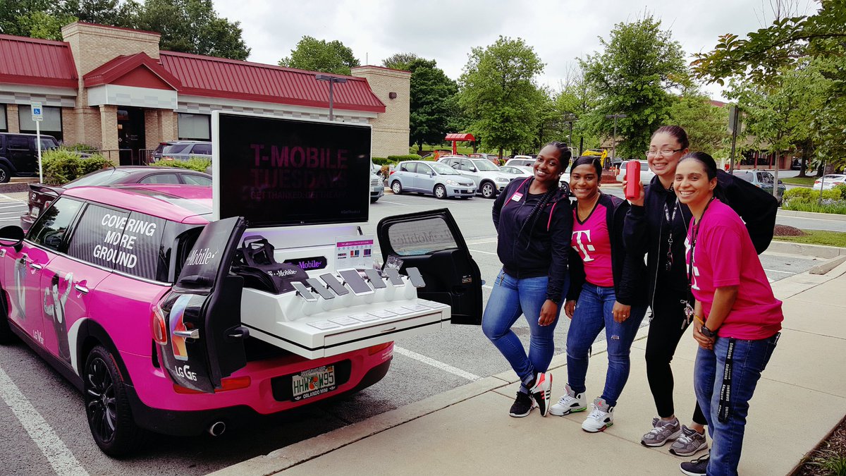 Team Magenta welcomes you <a href="/TMobile/">T-Mobile</a> Dobbin Road #GetOutoftheRed #MightyGDC