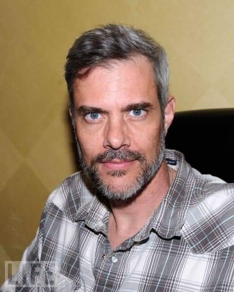 Happy Birthday Dana Ashbrook . 