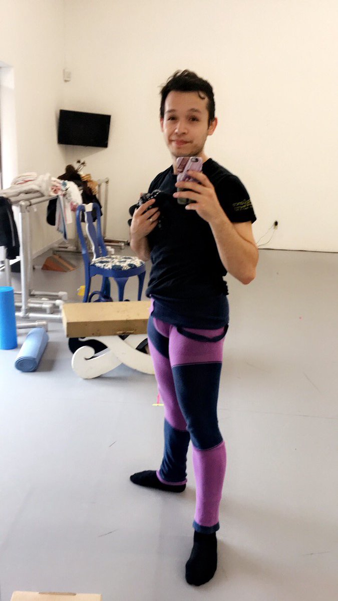 AlexanderMyart's tweet photo. When you share warm ups with your wife! #noshame #ballet @Katie_A_Badgett https://t.co/x2XDBDfn9d