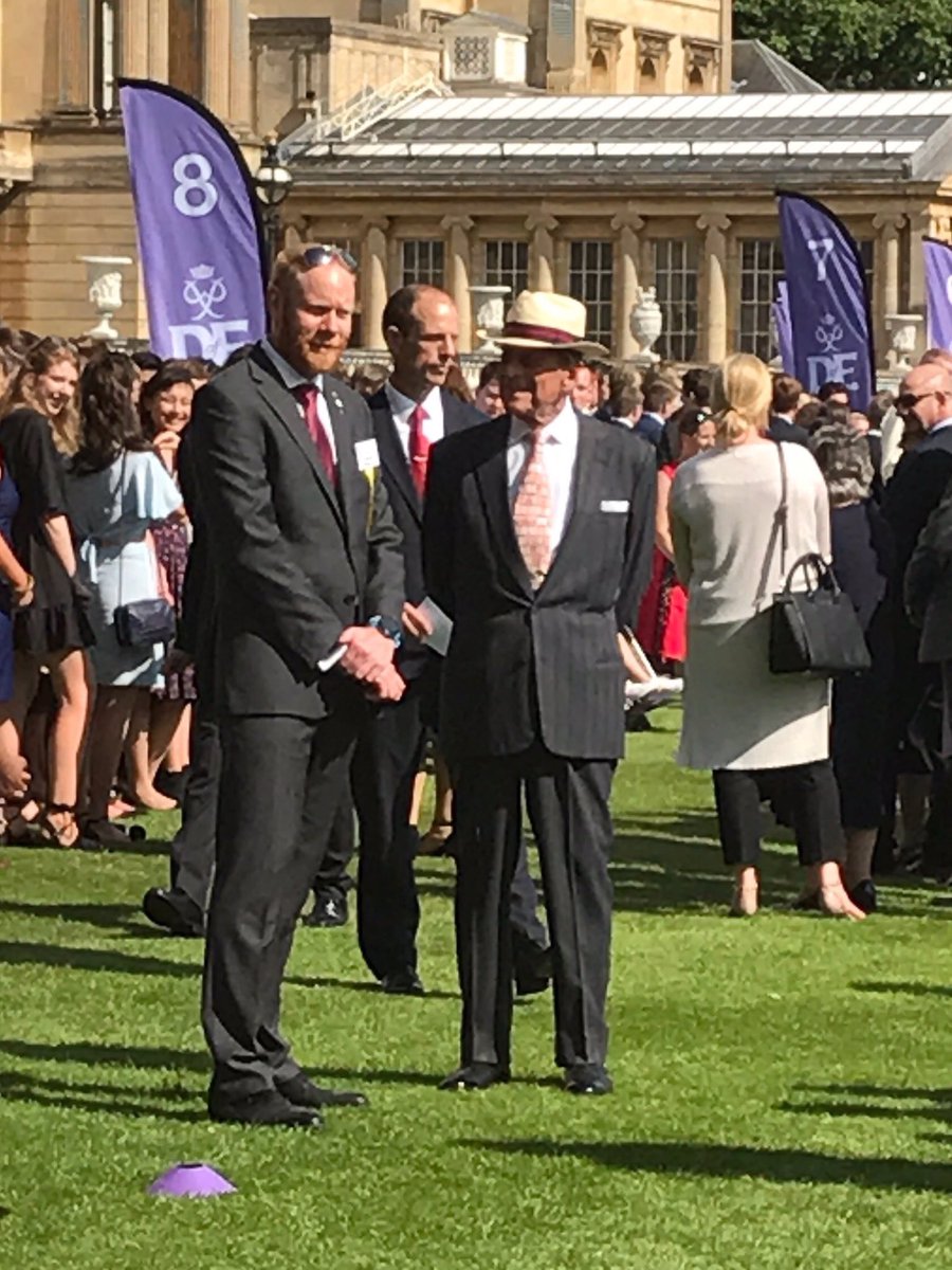 dofe_BSCA's tweet photo. @mrhill_BSCA was humbled and inspired by his day at Buckingham Palace with @RoyalFamily today for @DofE Gold Presentations https://t.co/Bah9eNzDG5
