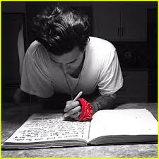TmMarkBallas's tweet photo. Wishing you the happiest BIRTHDAY @MarkBallas !!! Hope you're having an amazing day  🎉🌟🙌😃 https://t.co/s6khVcSoCK