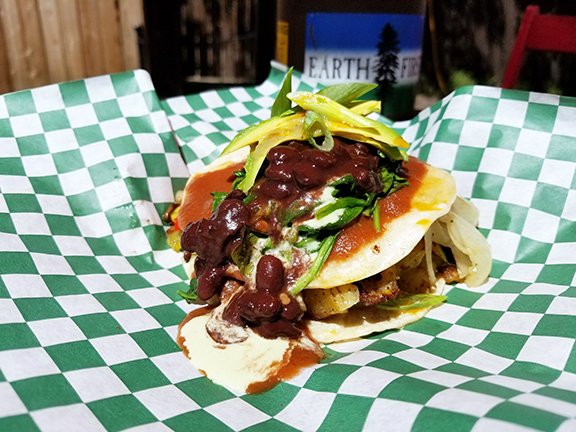 abrokenangel1's tweet photo. Today's features: Portobello Reuben; Enchilada short stack.
We're behind @palatecoffee #inbend #vegan #local #organic #bendfood #socialgood https://t.co/RWh0kq66y8