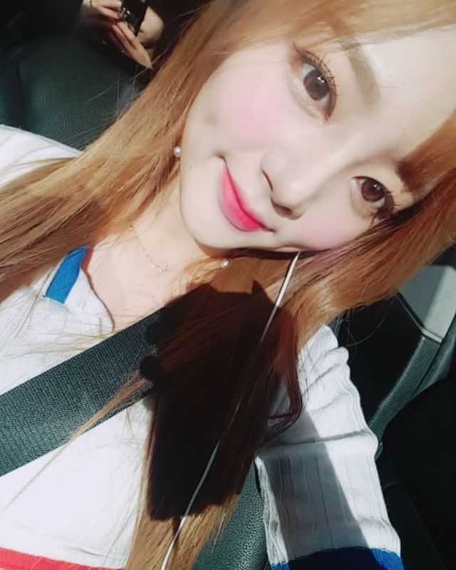 LaboumPeruFC's tweet photo. 【INSTAGRAM • 24.05.17】 Haein's Instagram Update
[TRAD] #MisOjosEstán #Chispeando #Hoy #EsRealmente #Caluroso... https://t.co/9iG3LLsZ46 https://t.co/LM5I9Igc2e
