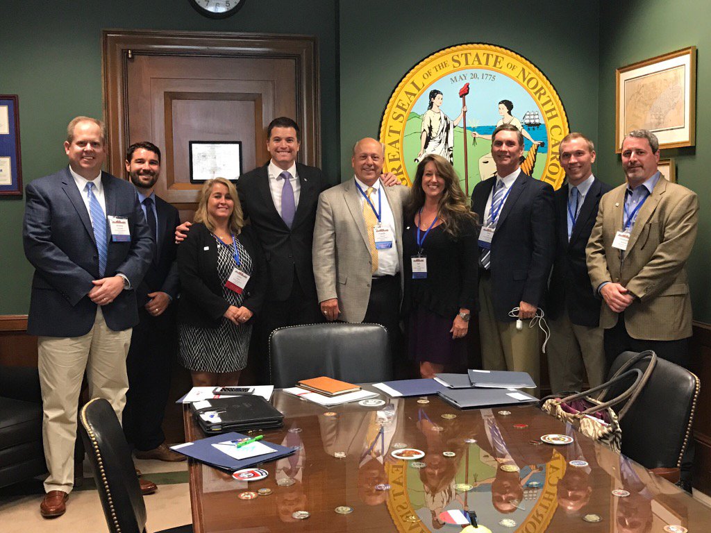 Acmesa providers from NC visit with <a href="/SenThomTillis/">Senator Thom Tillis</a> office. Thanks for the support! #hme