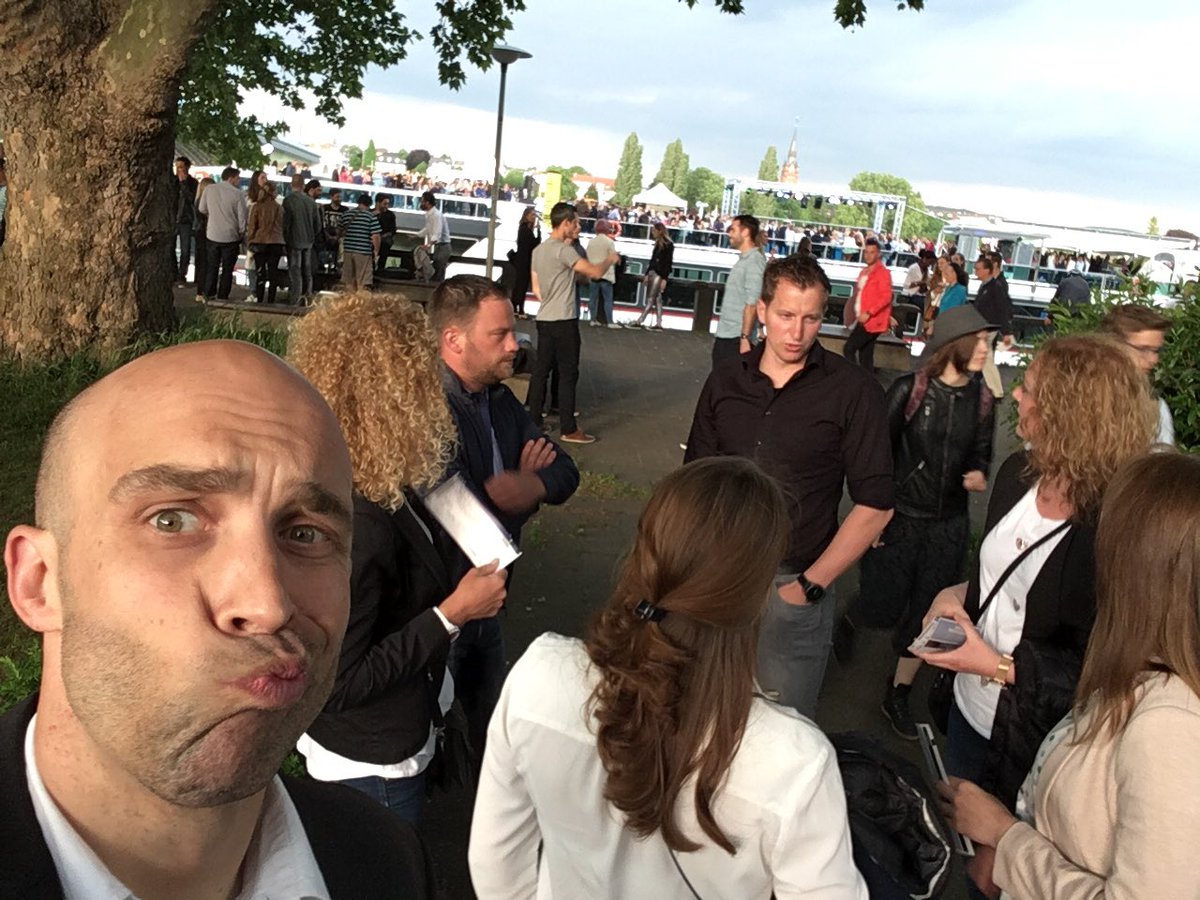 OphaelRatto's tweet image. #bier #zuviel #formatc