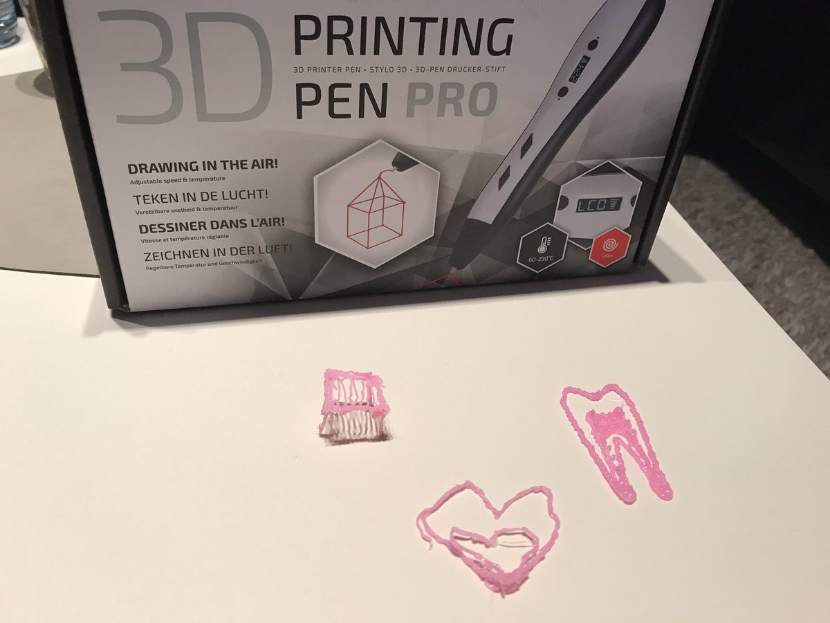 jfte's tweet photo. @TechoramaBE very first experiments in 3D printing thx to #techorama2017 raffle. Thank you guys, very well received at home. https://t.co/e7XYc1v5N3