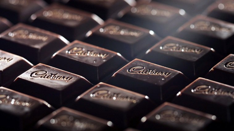 Study shows eating #chocolate can lower risk of stroke, heart failure & dementia bit.ly/2rVwRsa https://t.co/k1AFtLkKGK